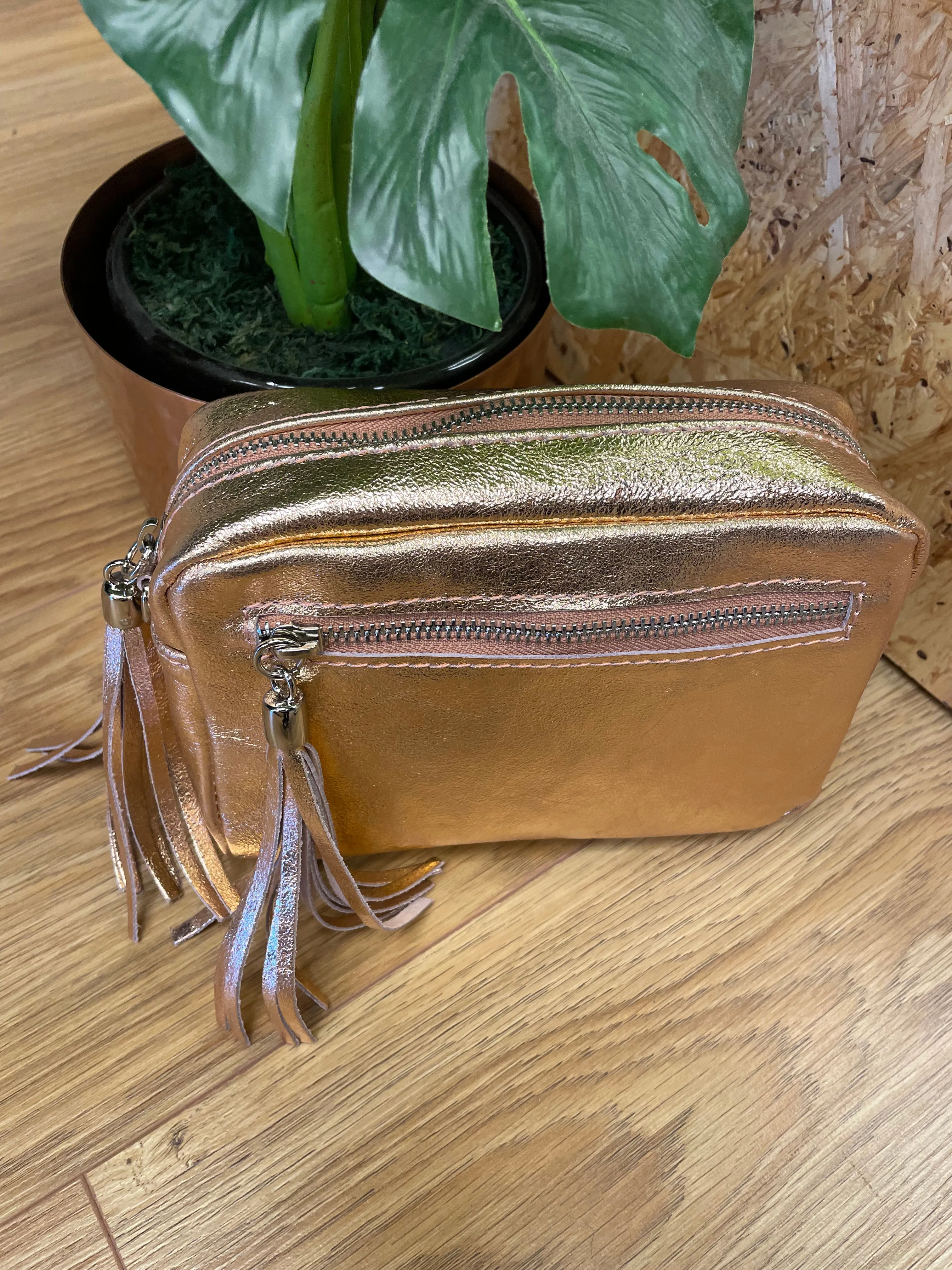 Isla Soft Leather Handbag - Rose Gold