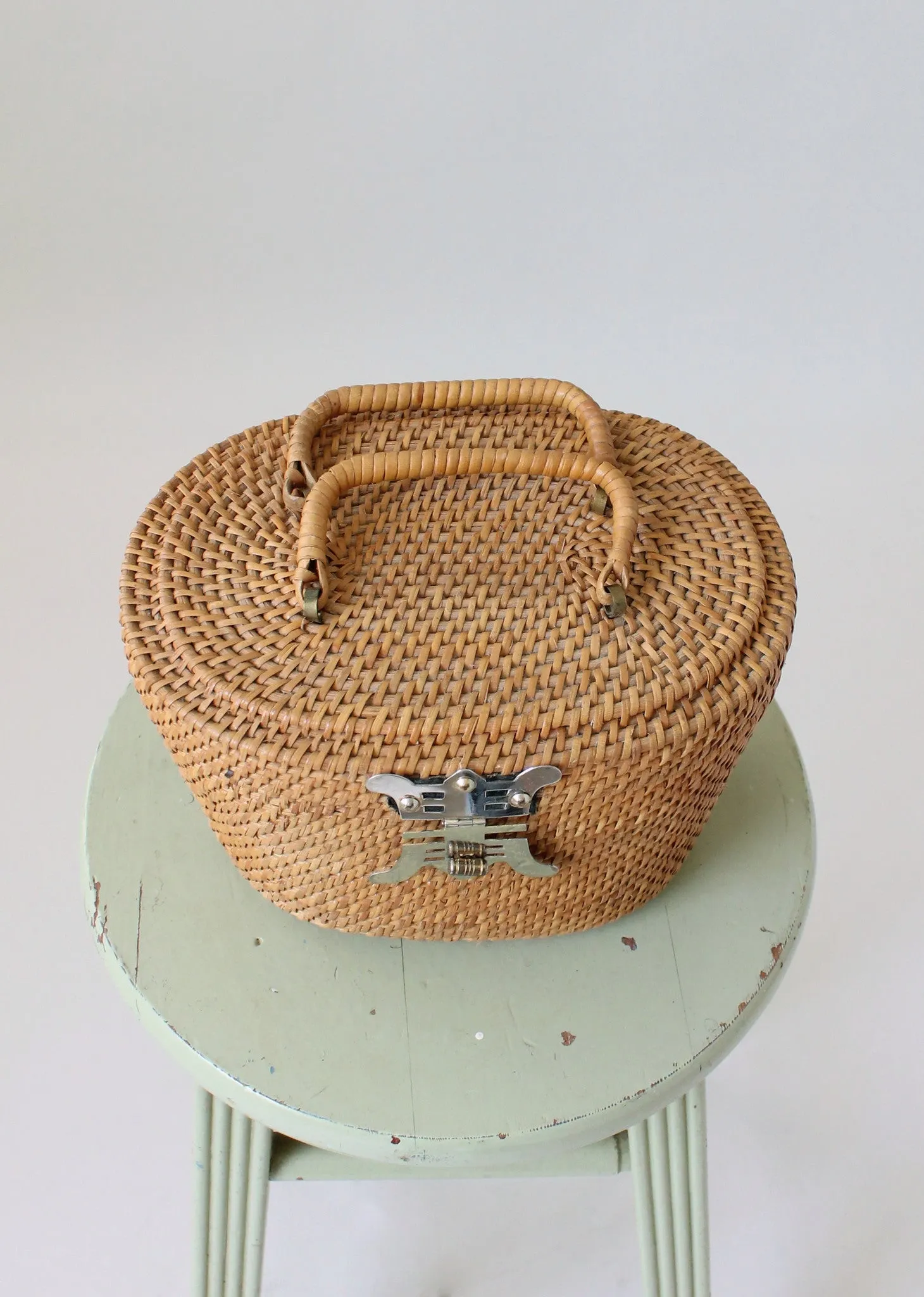 Vintage 1960s Wicker Basket Purse with Asian Style Accents