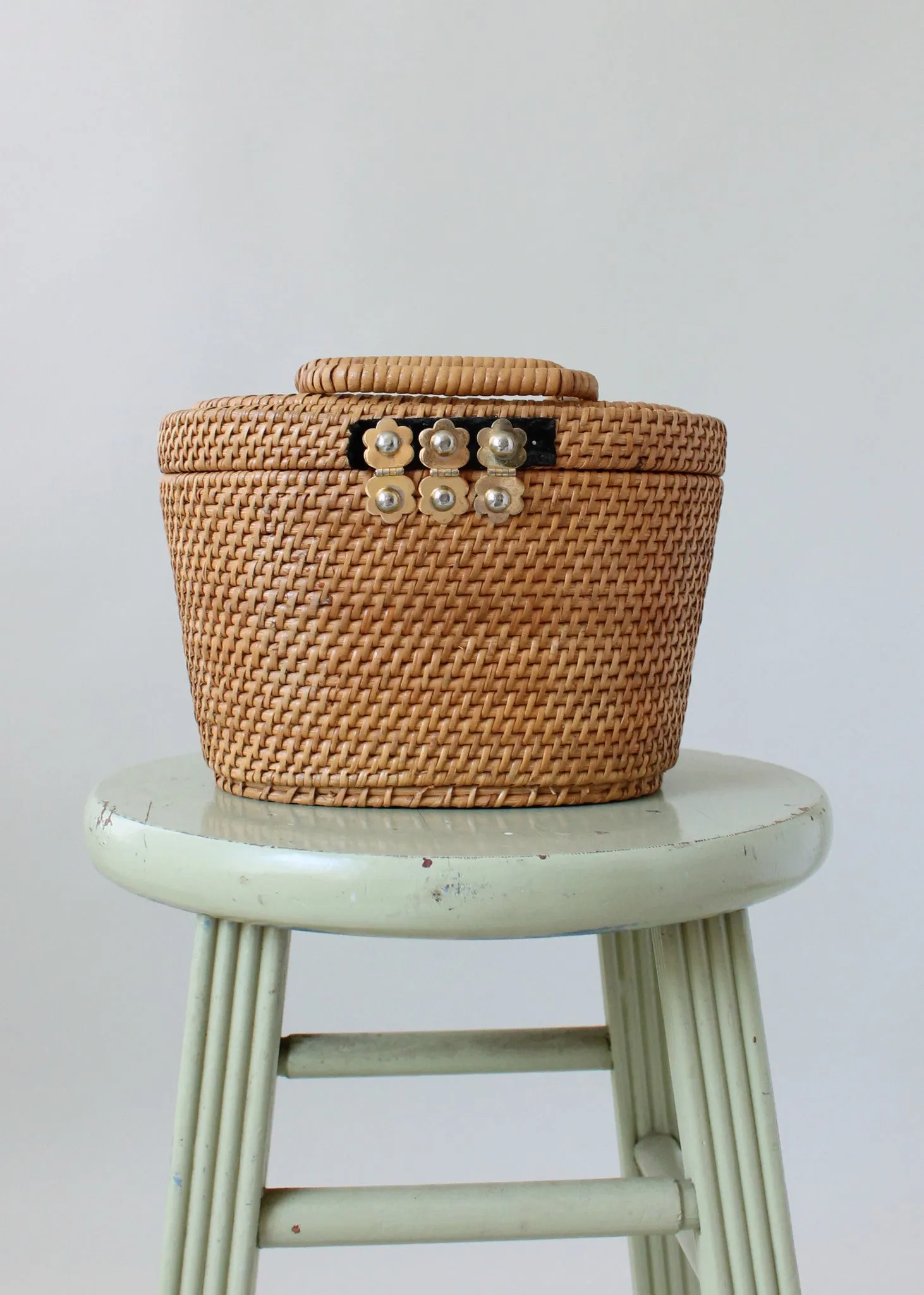 Vintage 1960s Wicker Basket Purse with Asian Style Accents