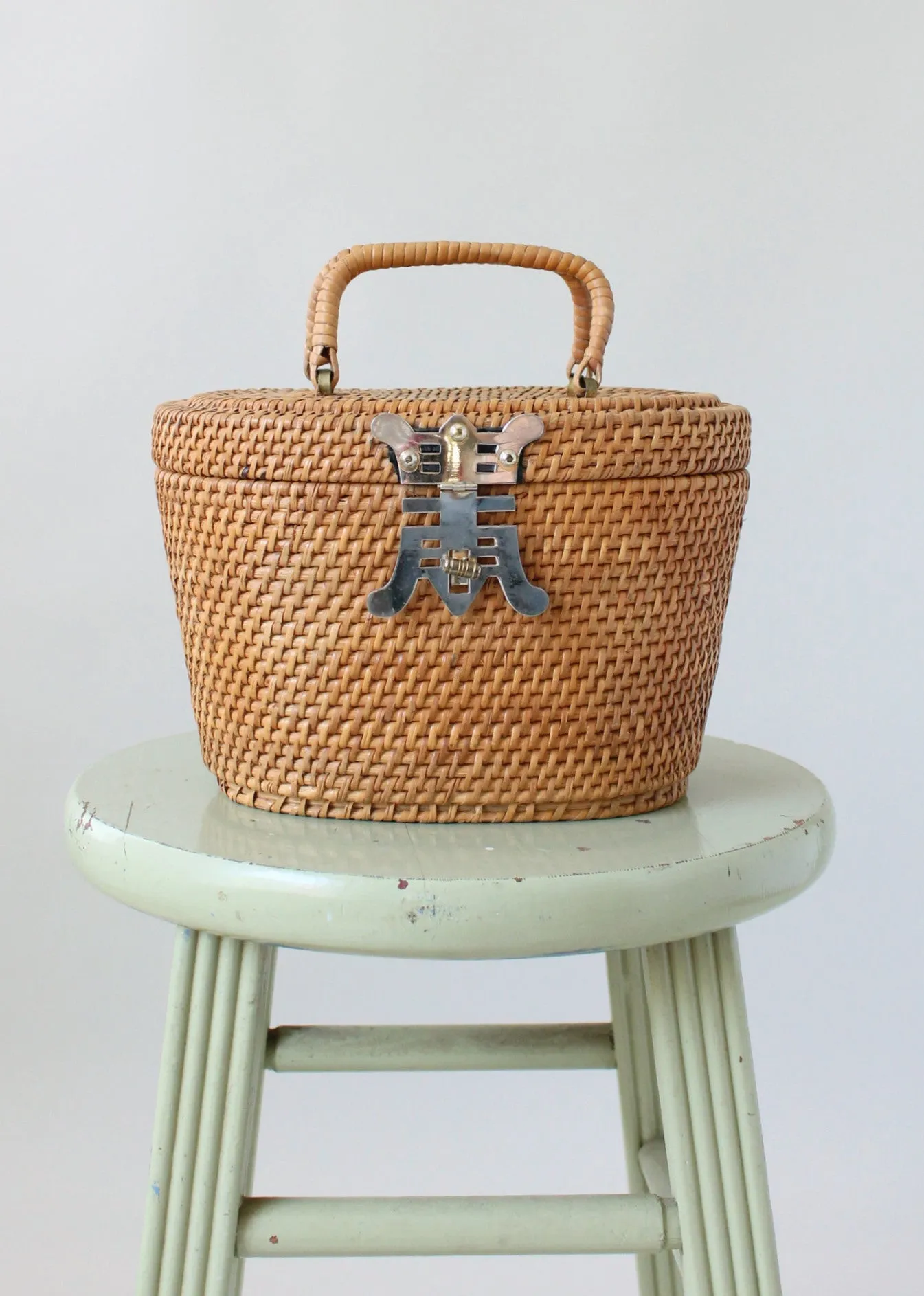 Vintage 1960s Wicker Basket Purse with Asian Style Accents