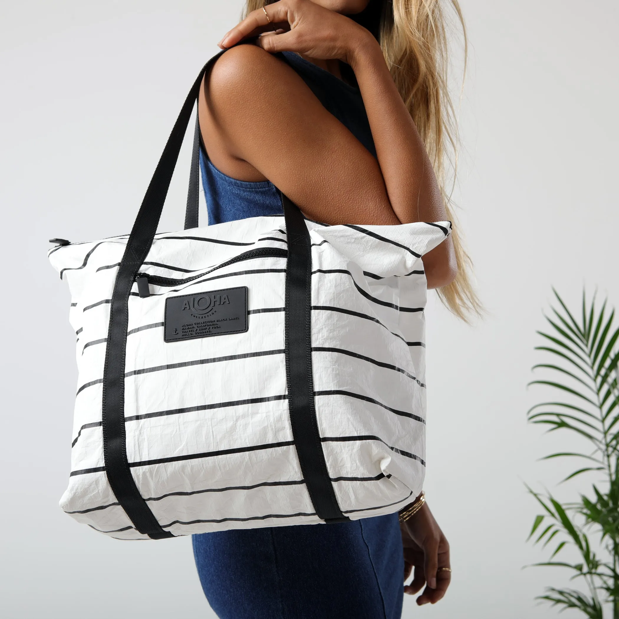 Zipper Tote | Pinstripe